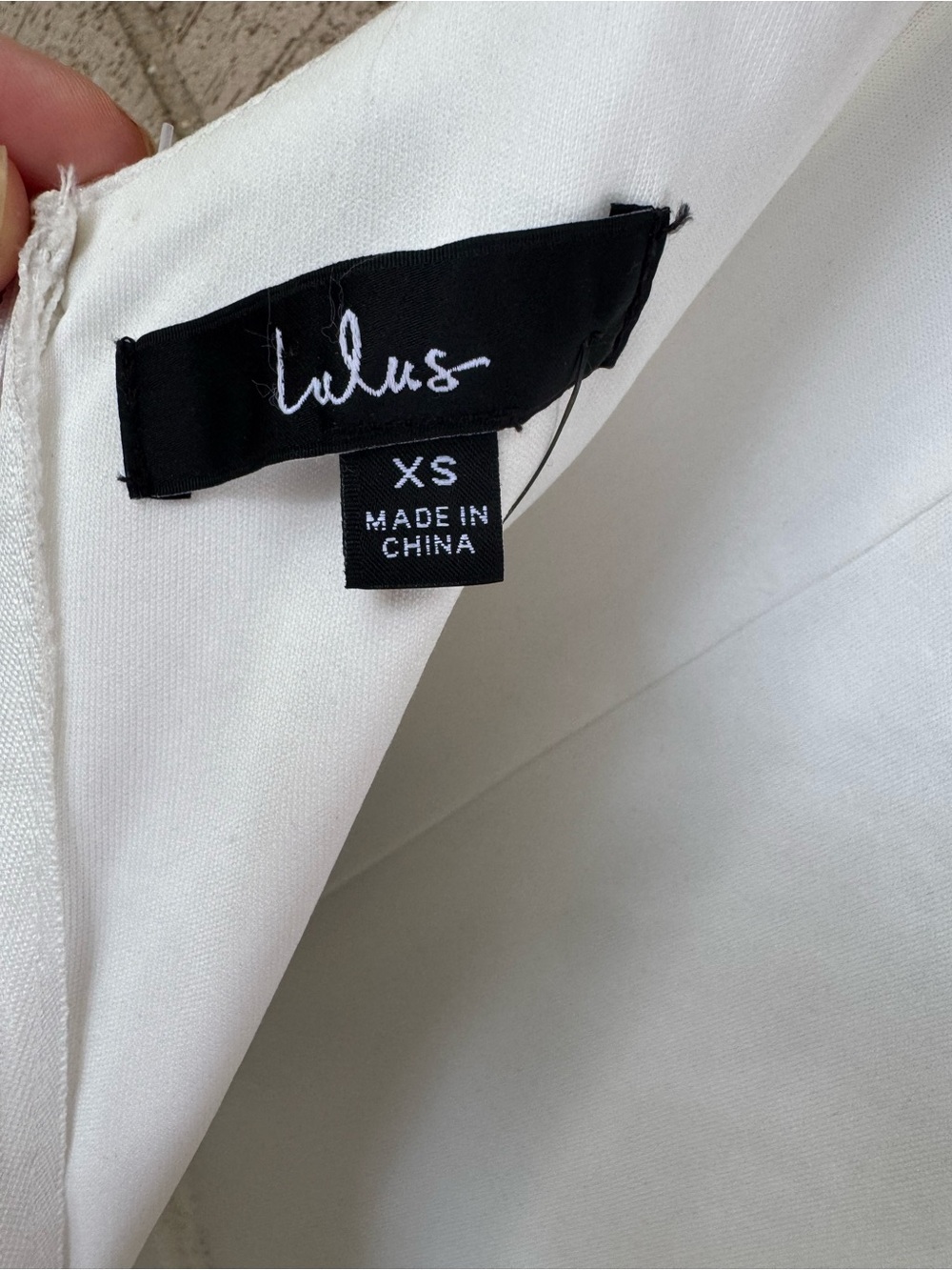 Lulu's NWT Extravagant Poise White Textured Jacquard Bubble-Hem Mini Dress XS - Picture 7 of 8